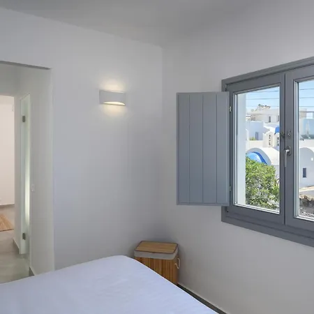 Thoè * Oia (Santorini)