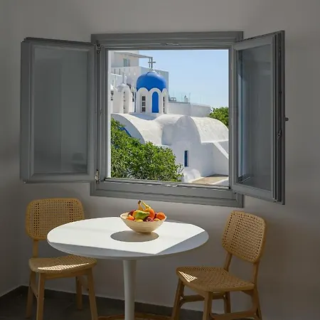 Thoè * Oia (Santorini)