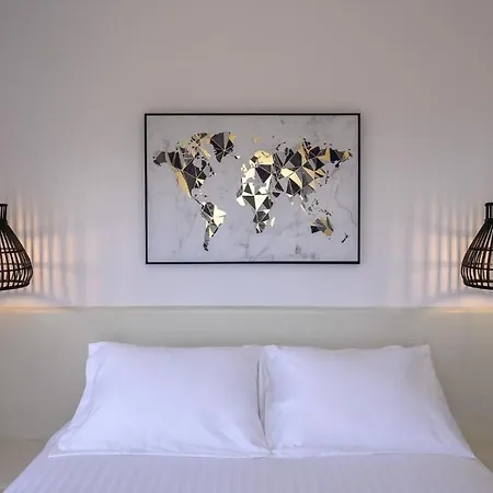 Thoè Oia (Santorini)