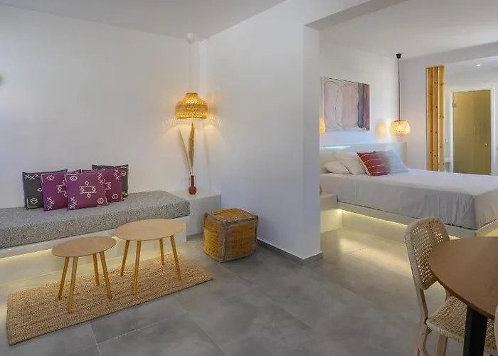 Thoè Oia (Santorini)